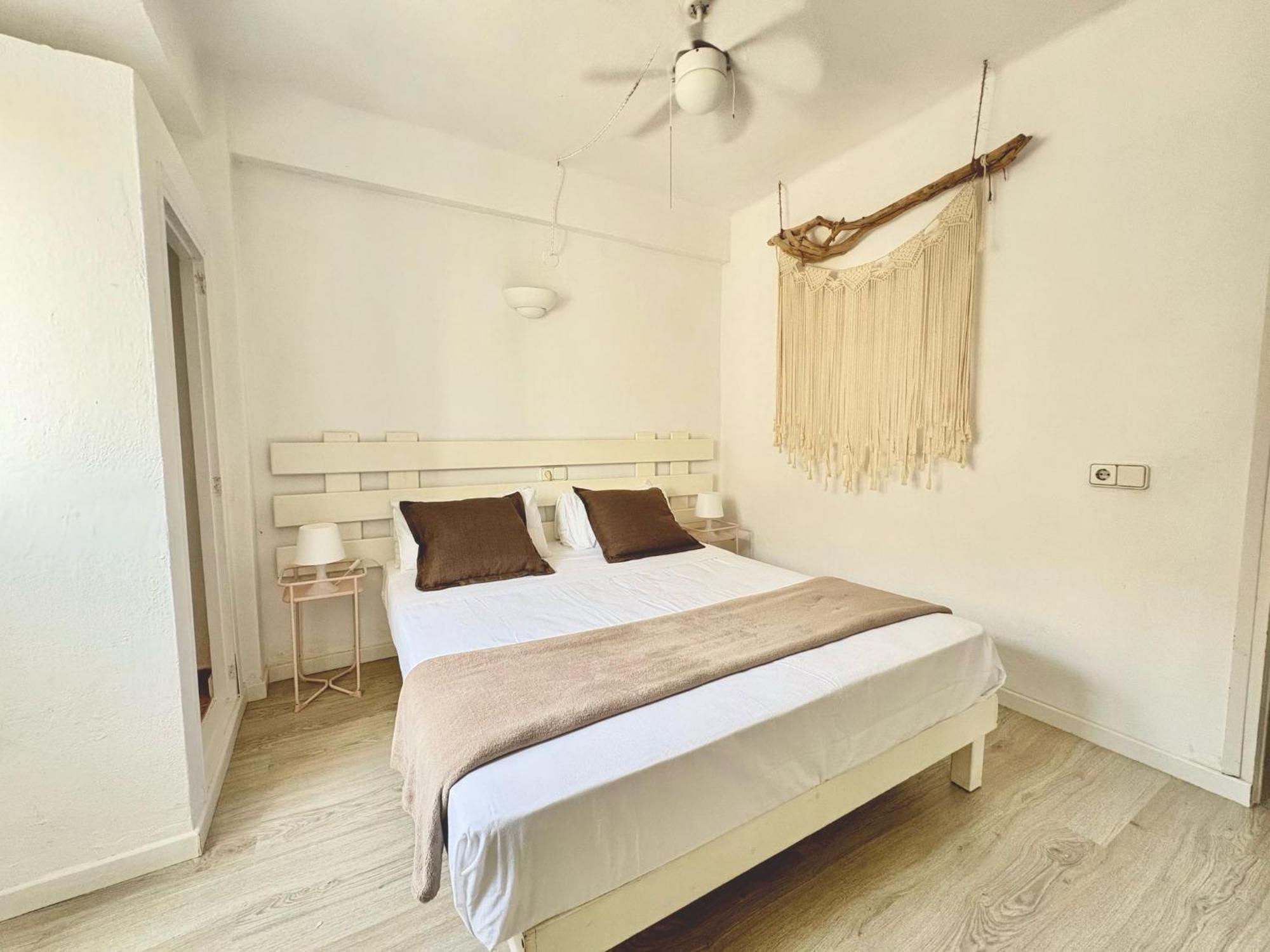 Apartamentos Formentera Copacabana 18 Es Pujols Eksteriør billede